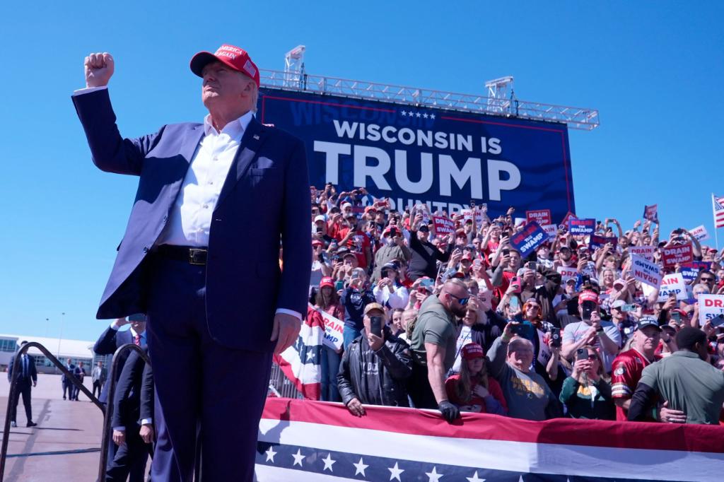 Kamala Harris will not articulate her financial plan – so Trump placed on a grasp class