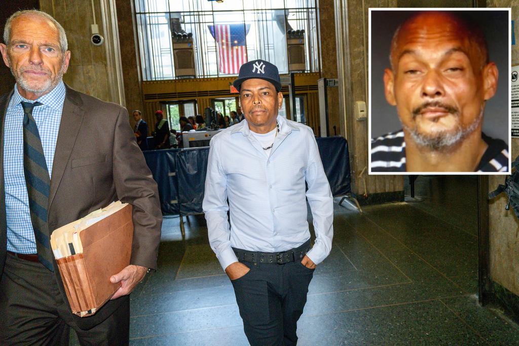 CVS employee Scotty Enoe takes the stand at manslaughter trial for fatally stabbing unhinged homeless man